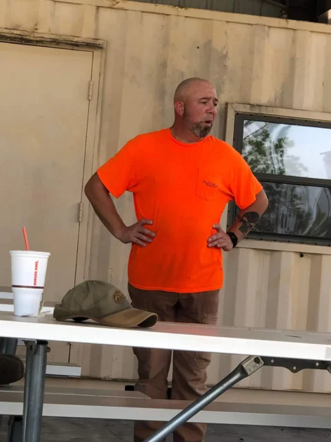 Foreman giving a job-site briefing